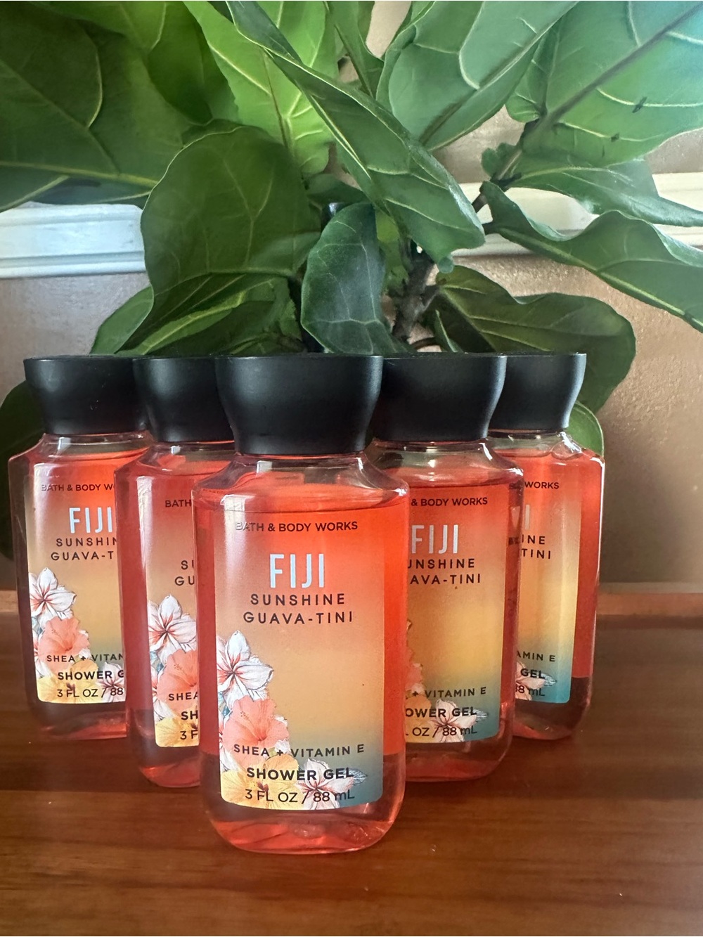 Bath & Body Works FIJI Sunshine Guava-Tini Shower Gel Set Of 5